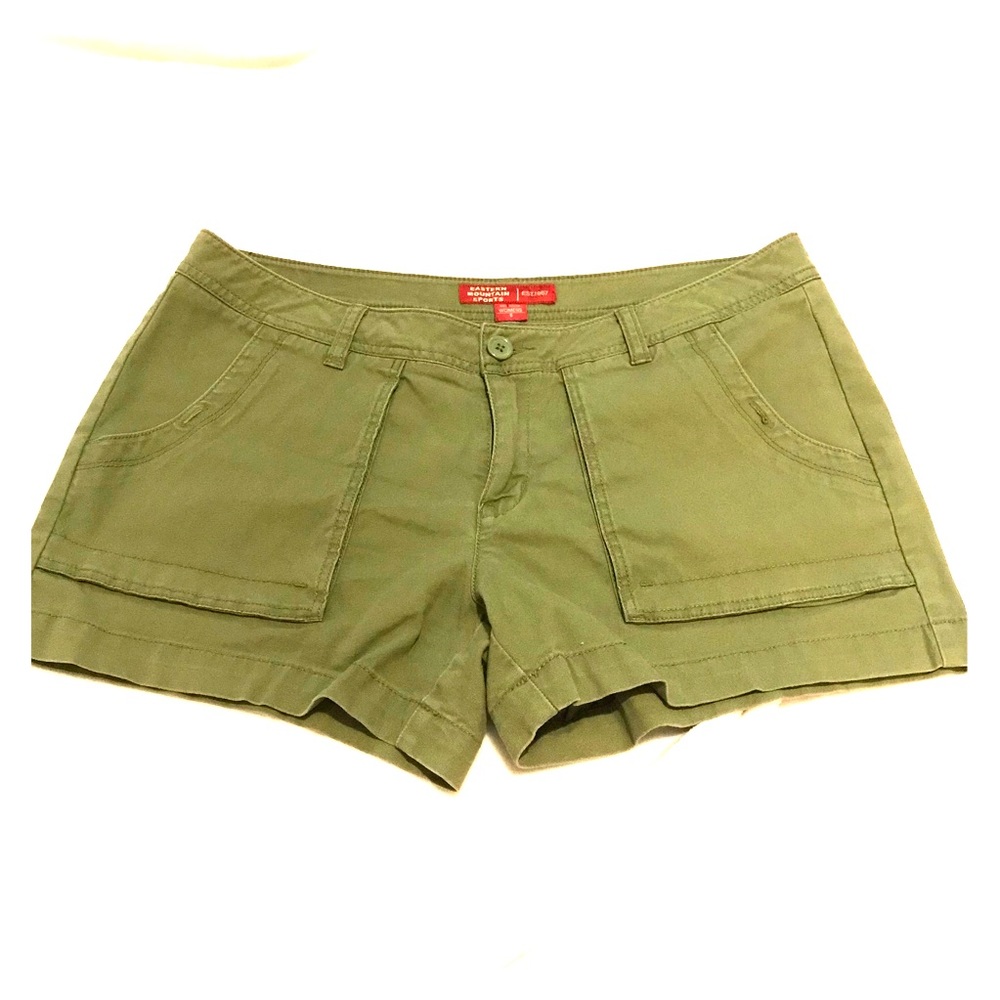 3/$20 Eastern Mountain Sports Green Shorts
